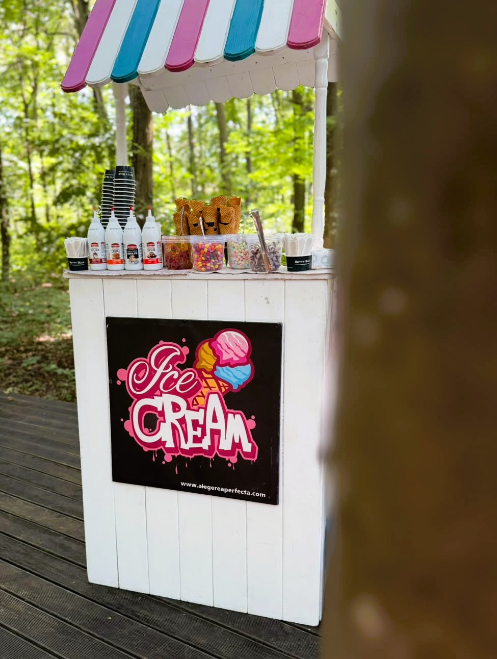 Ice cream bar 